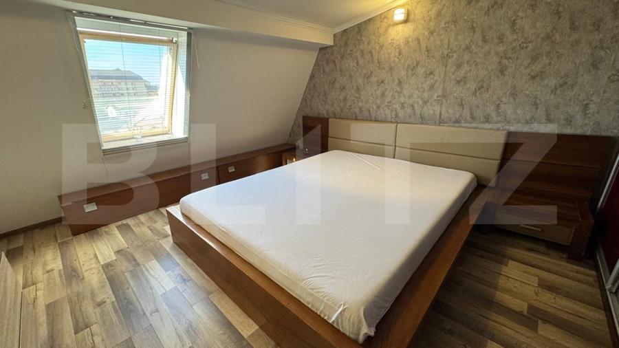 Apartament cu 3 camere decomandat, mobilat în Decebal