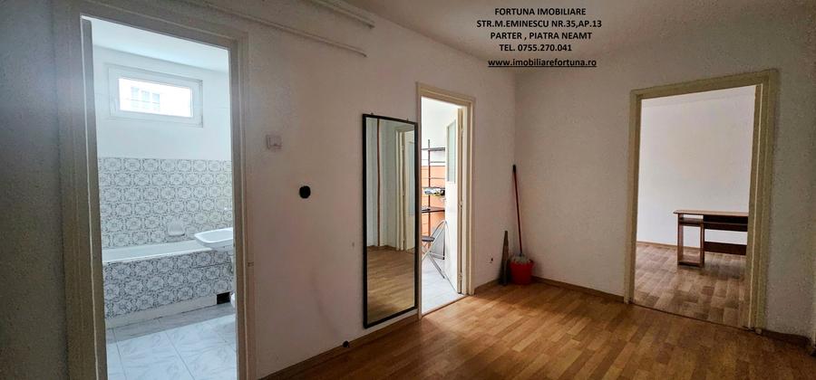 Garsonieră decomandată în Central