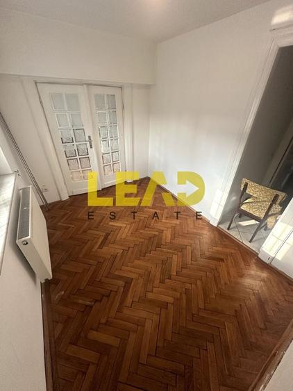 Apartament cu 2 camere semidecomandat în P-ța Romană