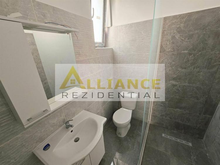 Casă individuală cu 4 camere cu Canalizare în Berceni