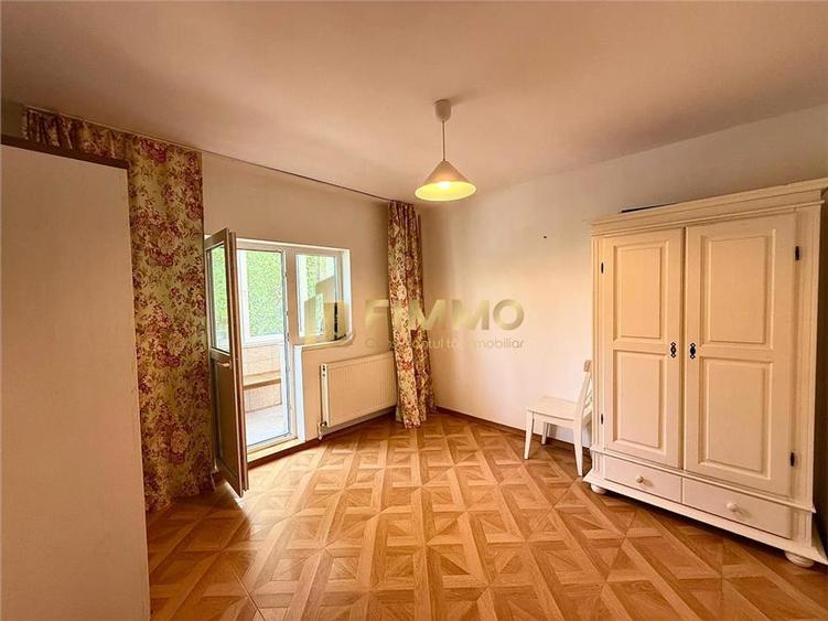Apartament cu 3 camere decomandat în Obcini