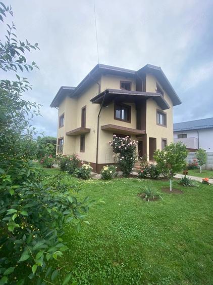 Casă cu Teren 656 Mp în Ciorogârla