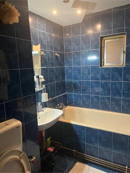 Apartament cu 3 camere decomandat în Calea Timișoarei