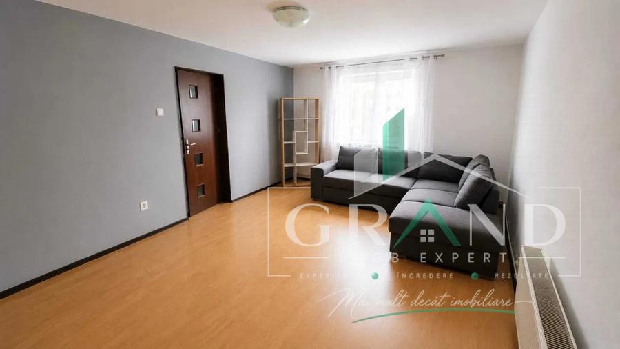 Apartament cu 4 camere decomandat, mobilat în Mărăști
