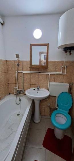 Garsonieră decomandată în Colentina