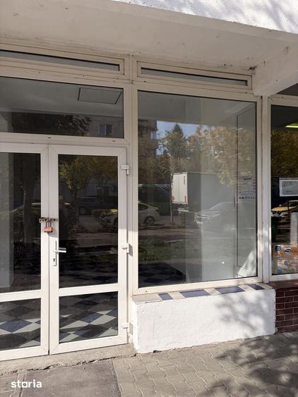 Spațiu comercial, de 45 mp, în Central