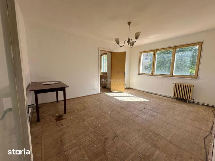Apartament cu 2 camere semidecomandat în Central