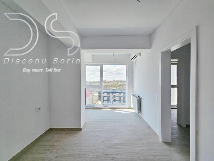 Apartament cu 3 camere semidecomandat în Mamaia-Sat