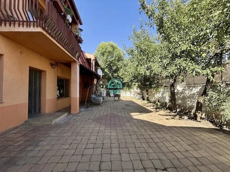 Casă cu Teren 317 Mp în Semicentral