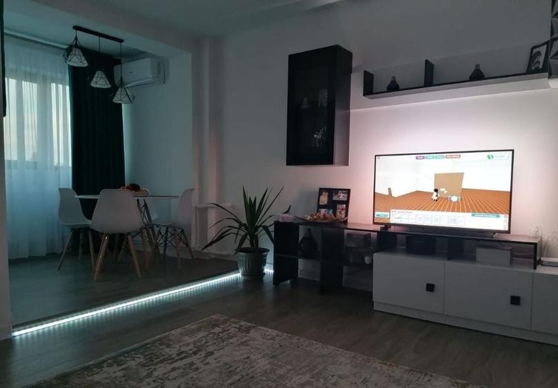 Garsonieră decomandată în Micro 3