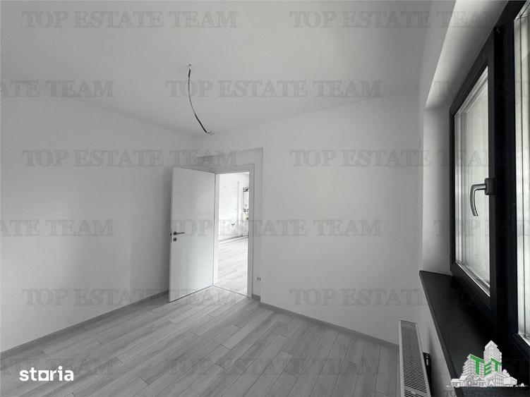 Spațiu comercial, de 44 mp, în Central