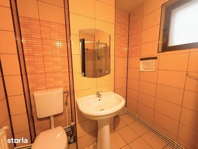 Spațiu comercial, de 62 mp, în Central