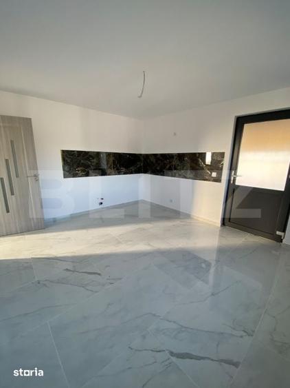 Casă cu 4 camere cu Teren 250 Mp în Dumitra