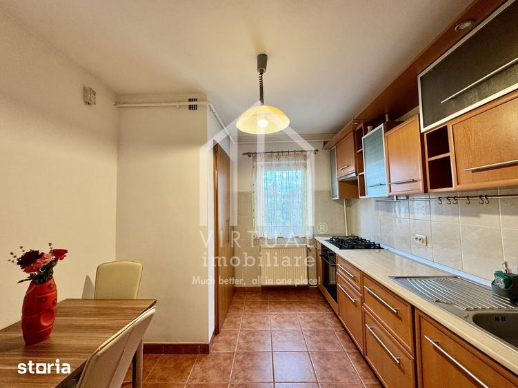 Apartament cu 4 camere decomandat, mobilat în Ștrand
