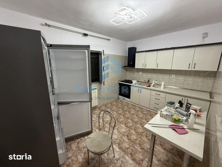 Casă cu 2 camere decomandat cu Teren 350 Mp în Dobroești