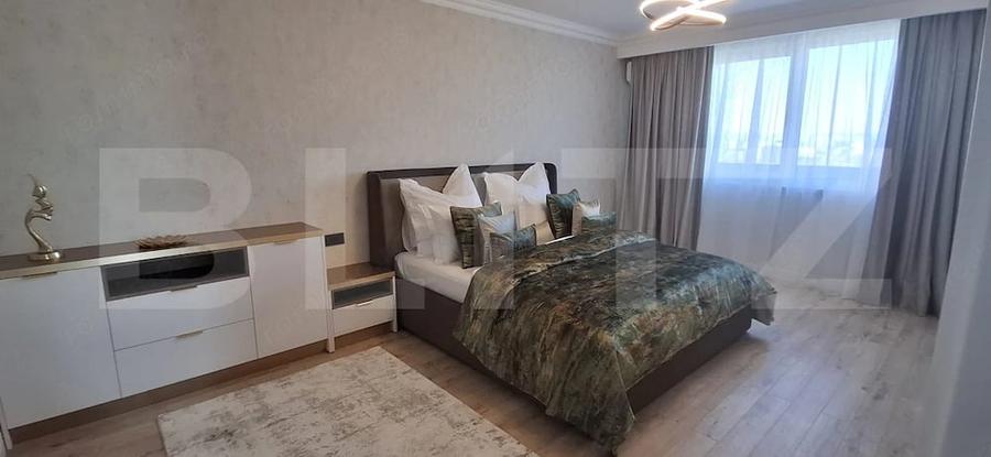Apartament cu 4 camere decomandat în Filiași