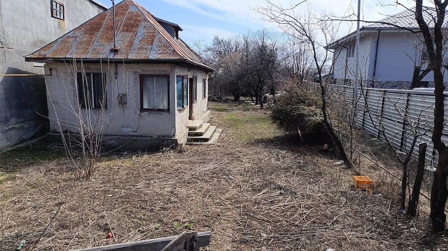 Teren de 636 mp, în Podul Vadului