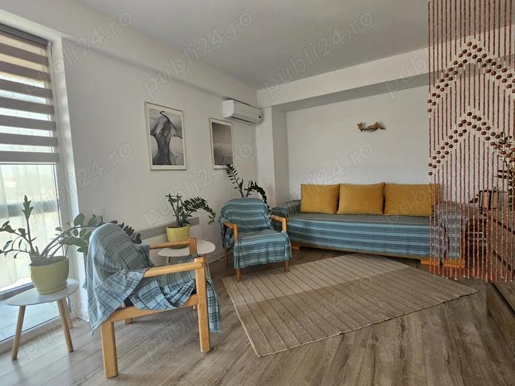 Apartament cu 2 camere decomandat în Central