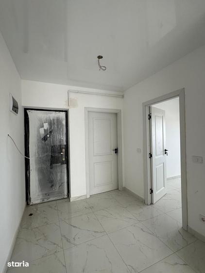 Apartament cu 2 camere nedecomandat în Podul de Piatră