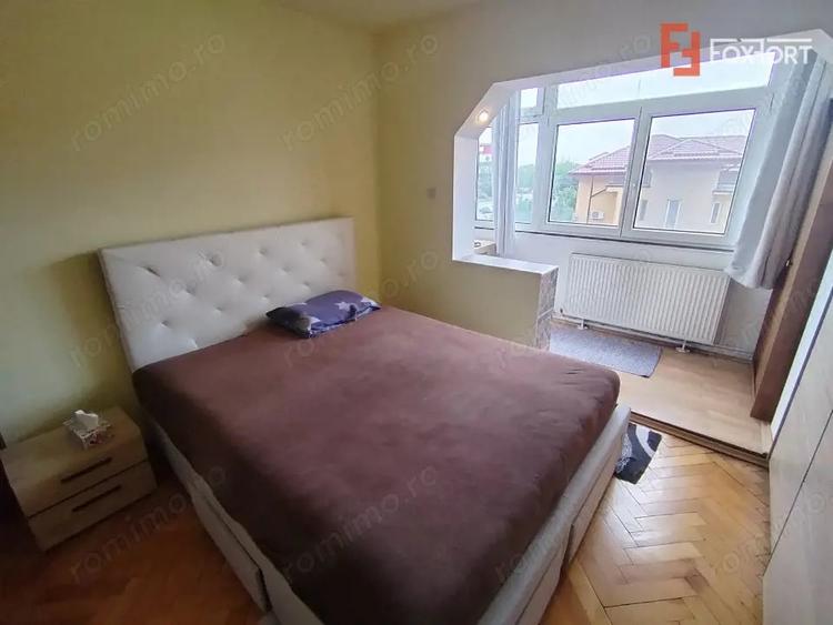Apartament cu 3 camere decomandat în Soarelui