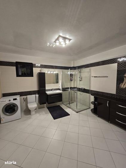 Casă cu 4 camere cu Teren 260 Mp în Chercea