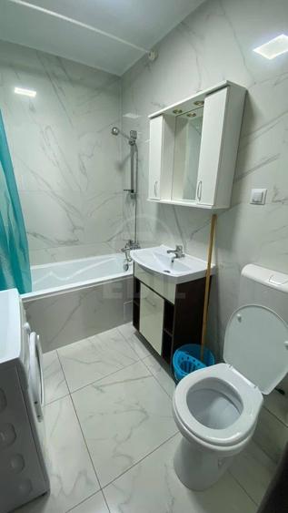 Apartament cu 2 camere decomandat în Andrei Mureșanu