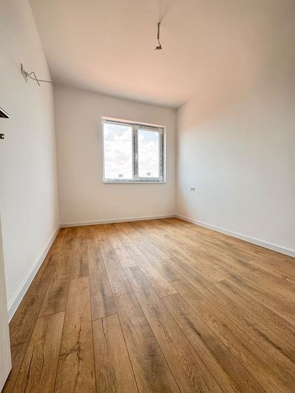 Duplex cu 4 camere cu Canalizare în Moșnița Nouă
