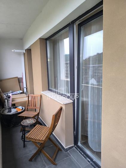Apartament cu 3 camere decomandat, mobilat în Florești
