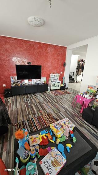 Casă cu 4 camere cu Teren 650 Mp în Ciorogârla