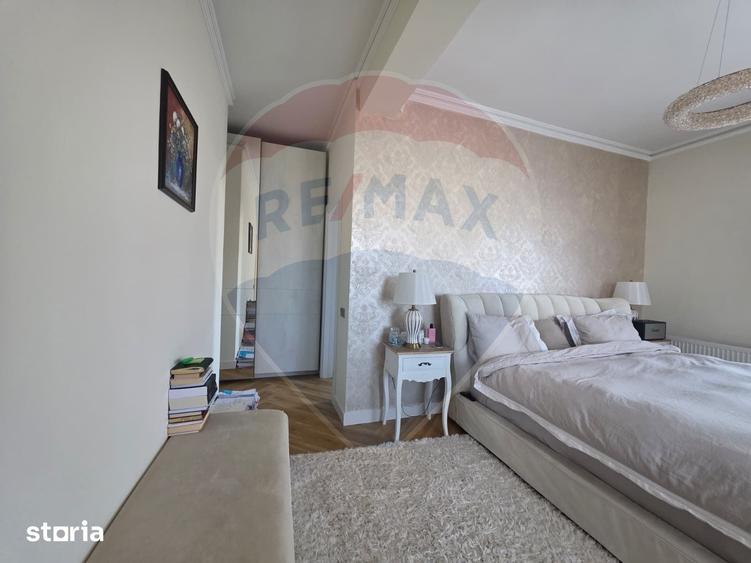 Apartament cu 4 camere în Remetea