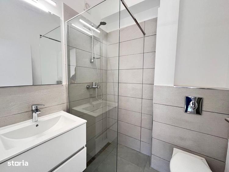 Apartament cu 4 camere în Cristian
