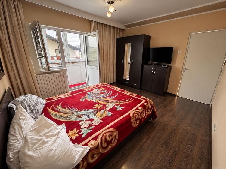 Apartament cu 4 camere decomandat în Lunca Cetățuii