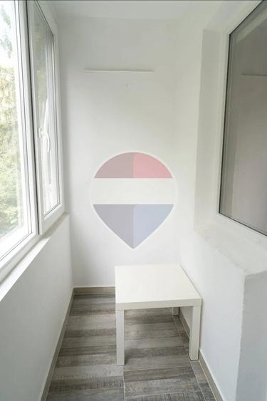 Apartament cu 2 camere semidecomandat în Dacia