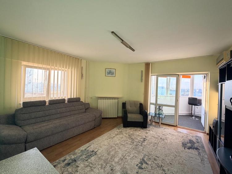 Apartament cu 2 camere decomandat, mobilat în Sat Vacanță
