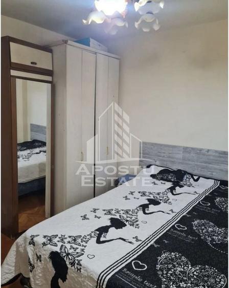 Apartament cu 2 camere decomandat în Soarelui