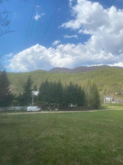 Teren de 800 mp, în Cheia