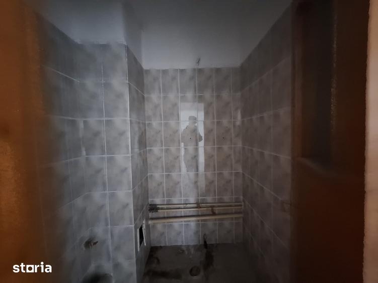 Apartament cu 3 camere decomandat în Bistrița Lac