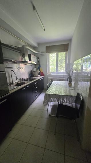Apartament cu 2 camere semidecomandat în Drumul Taberei