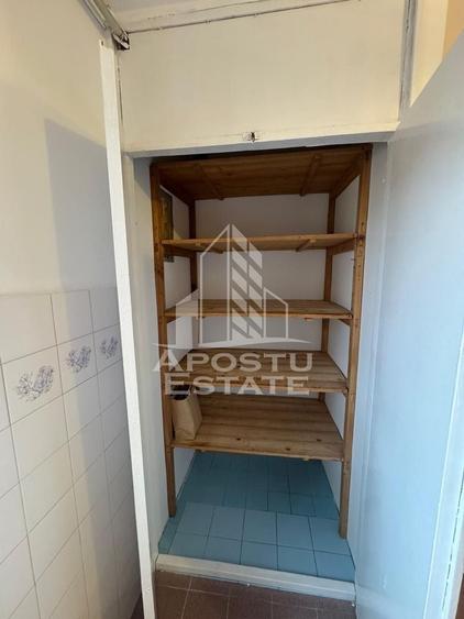 Apartament cu 2 camere semidecomandat, mobilat în Telegrafului