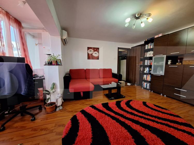 Apartament de vanzare, cu 2 camere, spatios, zona Aradului - 11