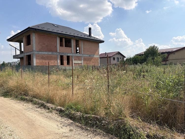 Teren de 545 mp, în Central