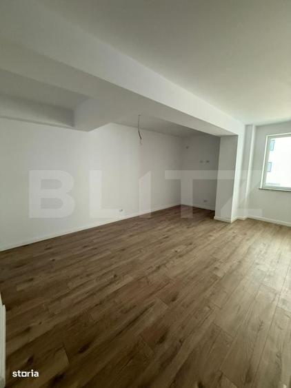 Apartament cu 3 camere decomandat în Moara