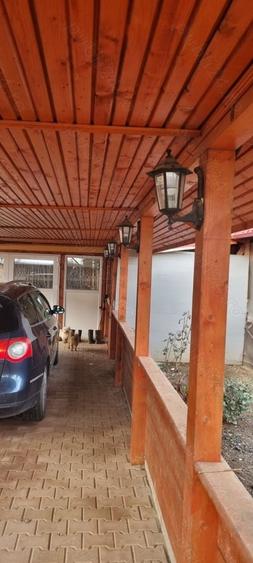 Casă cu 5 camere cu Teren 760 Mp în Central