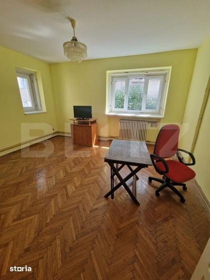 Casă cu 4 camere cu Teren 470 Mp în Ultracentral
