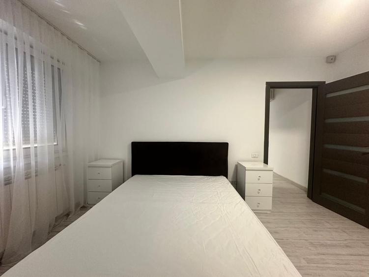 Apartament cu 2 camere semidecomandat, mobilat în Aurel Vlaicu