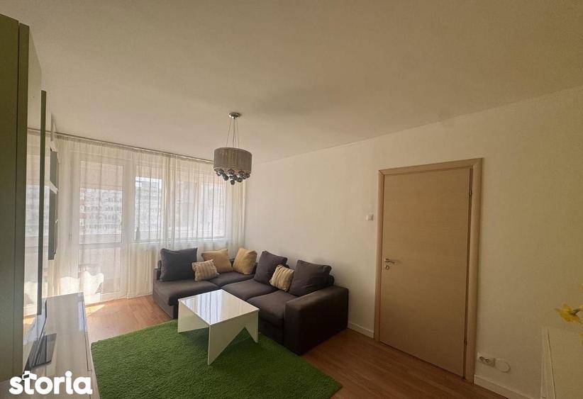 Apartament cu 3 camere decomandat, mobilat în Berceni