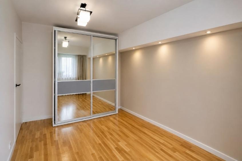 Apartament cu 3 camere decomandat în Decebal