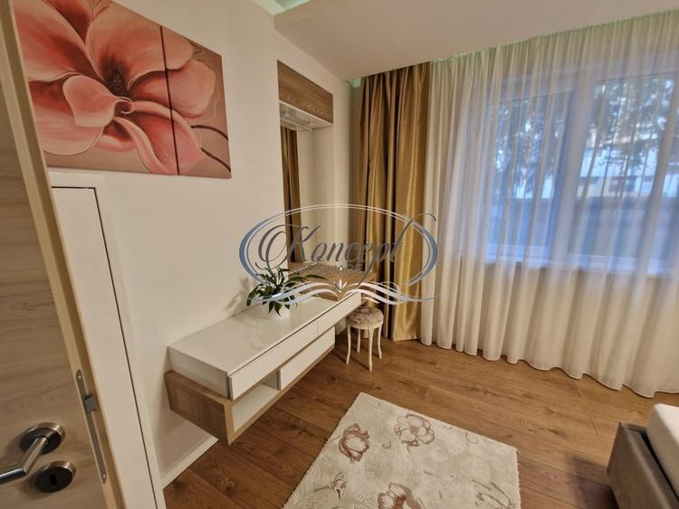Apartament cu 5 camere decomandat, mobilat în Plopilor