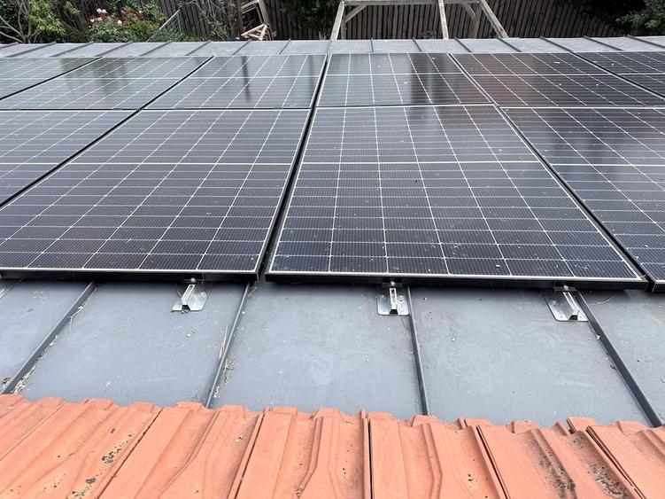 Casă cu 4 camere cu Teren 720 Mp în Cruceni