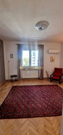 Apartament cu 2 camere decomandat, mobilat în Universitate
